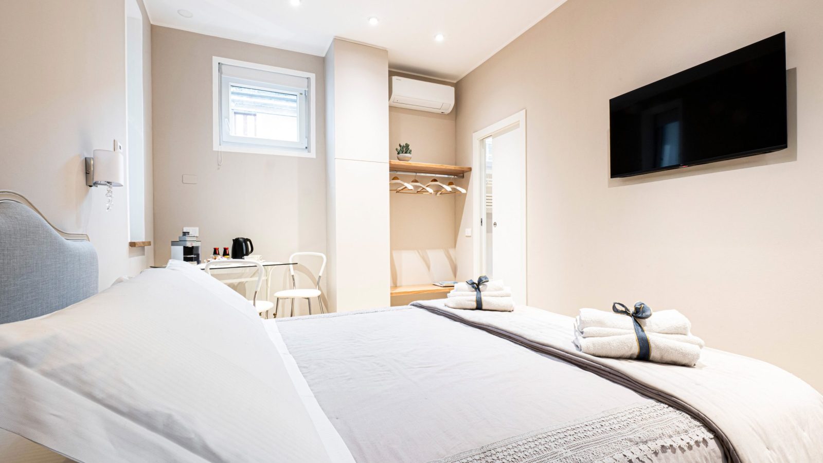 Residence Briona, Domodossola, Verbano Cusio Ossola. camere, rooms, holiday, vacanze, montagna, centro storico, Piemonte, Piedmont, Lago Maggiore