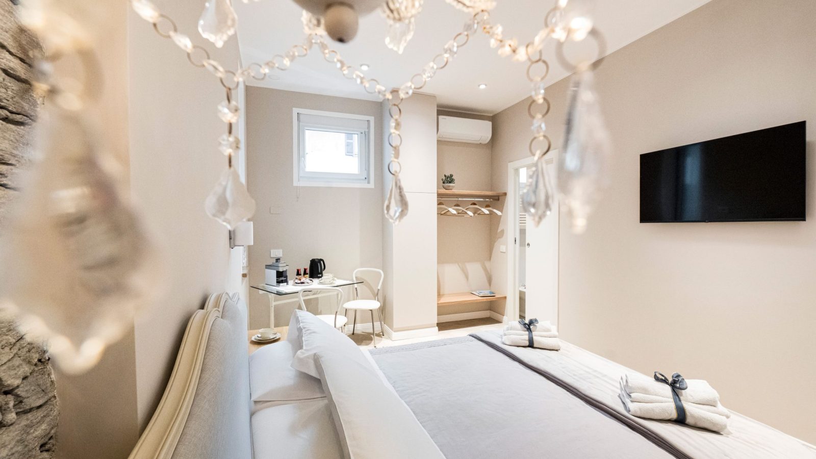 Residence Briona, Domodossola, Verbano Cusio Ossola. camere, rooms, holiday, vacanze, montagna, centro storico, Piemonte, Piedmont, Lago Maggiore